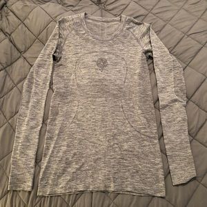 lululemon Swiftly Tech LS *2016 Ghost Race